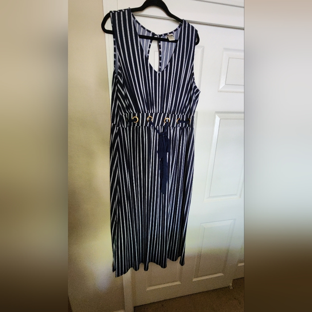 Wrapper Blue and White Midi Sundress with Scoop Neck